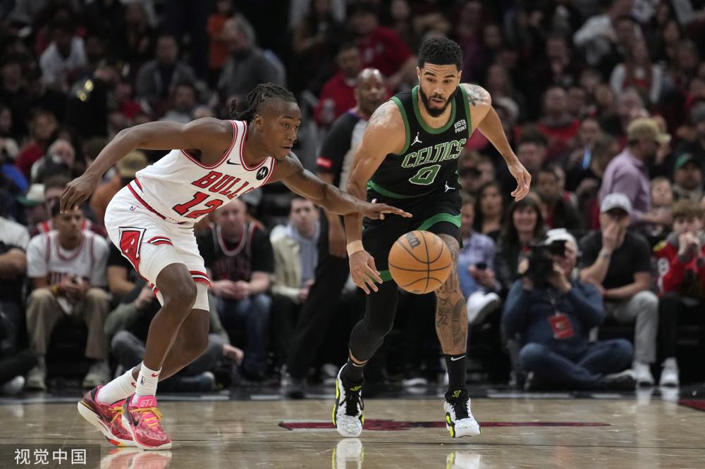 赛场上展现 赛场上展现