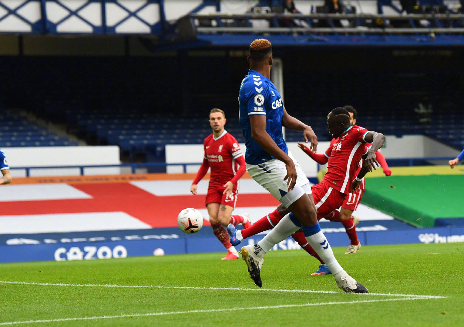 尽管潜力十 尽管潜力十